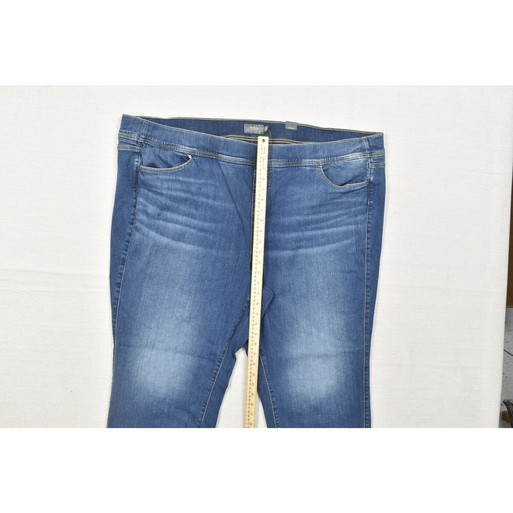 Torrid Size 5 Lean Jean Straight Jeans Plus Size 28 Avalon Blue Denim 4jean lean - Picture 6 of 8
